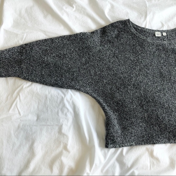 💫GAP Oversized/Cropped Knit Sweater - Picture 2 of 6